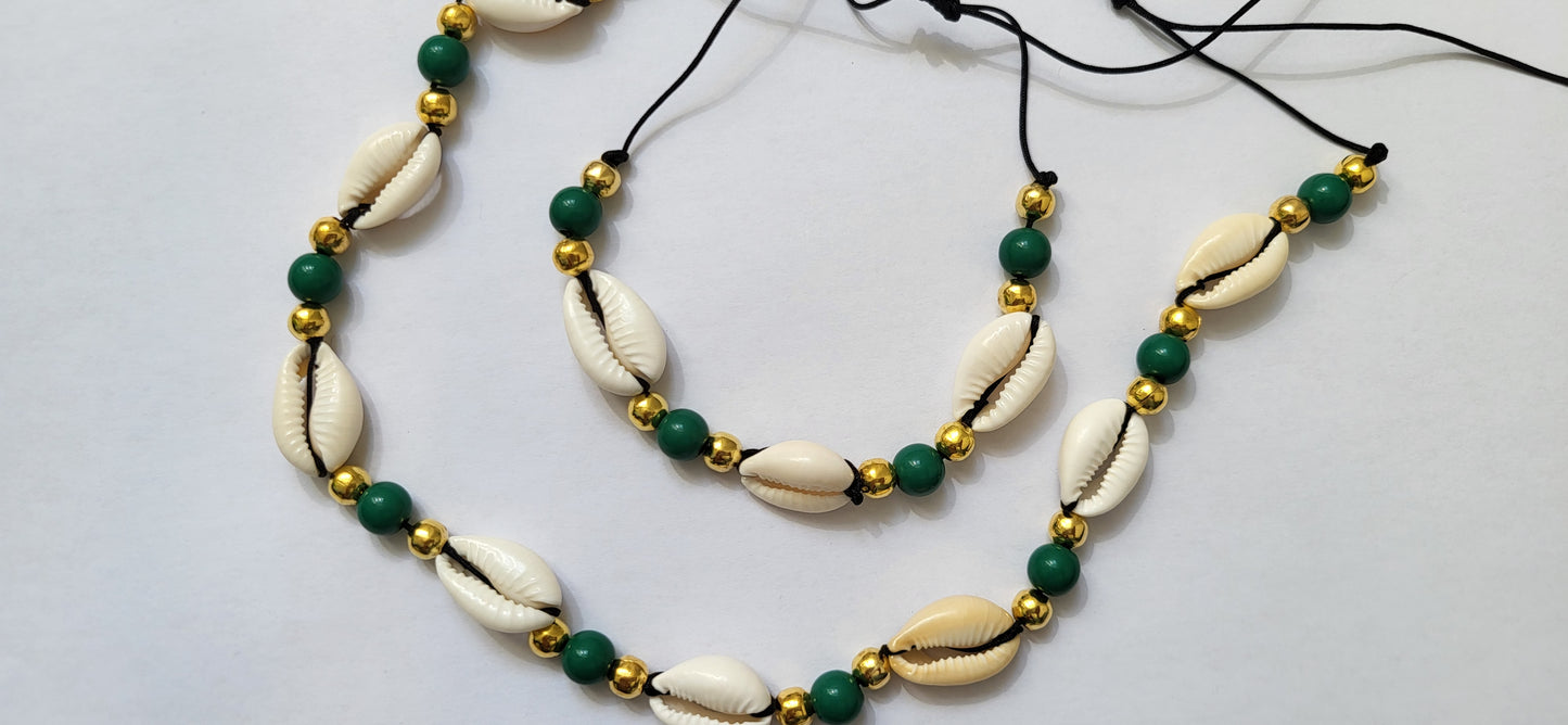 Seashell Collar and matching Bracelet 